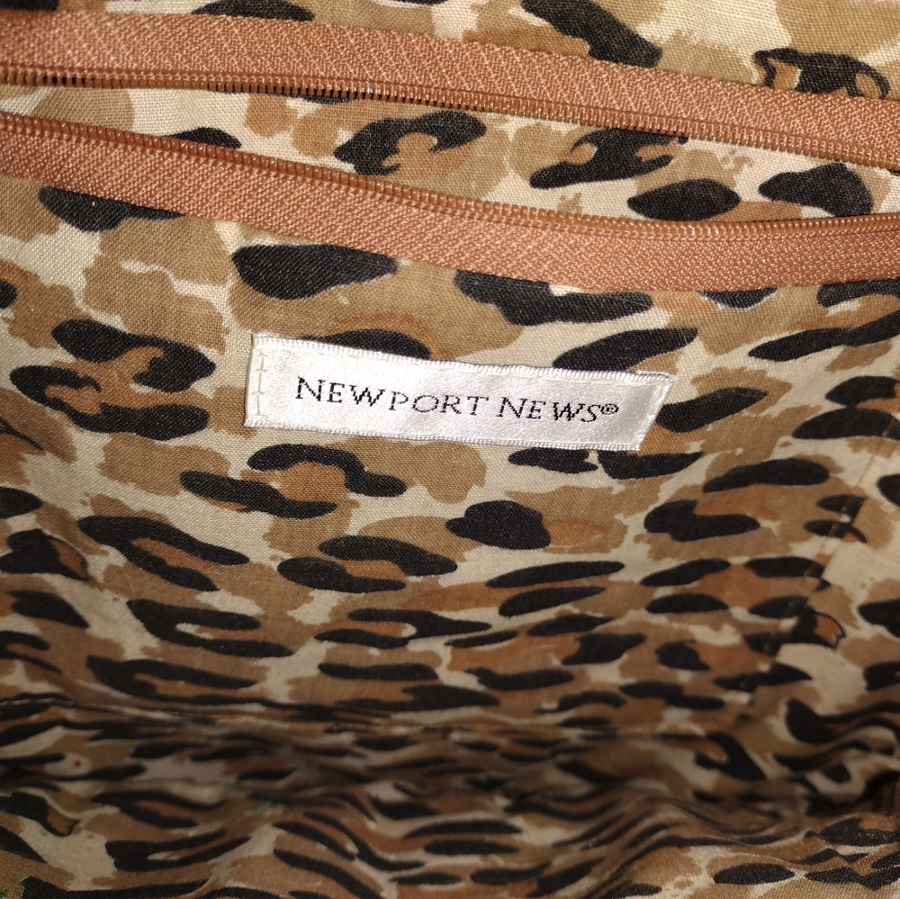 Tote - Picture 2 of 2
